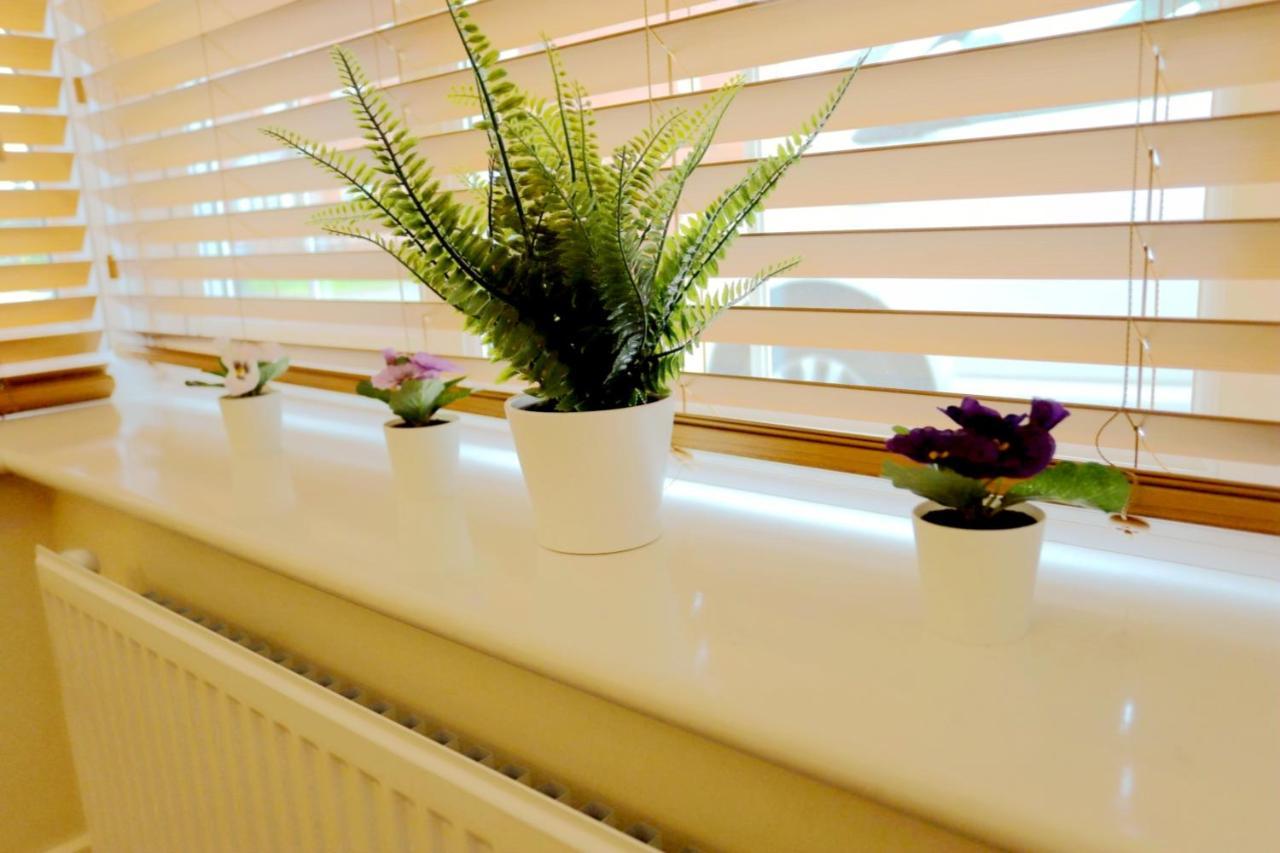 Apartamento Easytravel Luxury Nec/Airport 3 Beds House Birmingam Exterior foto
