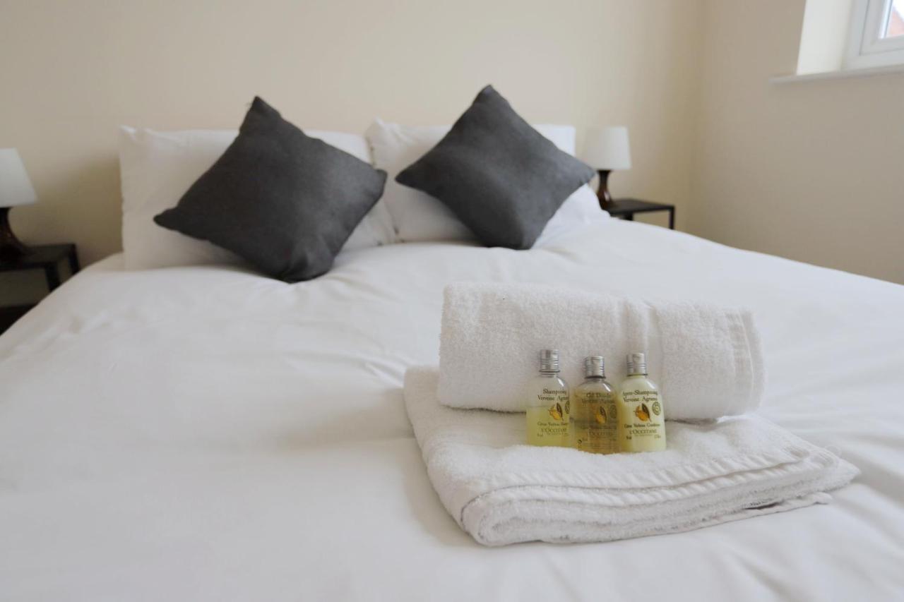 Apartamento Easytravel Luxury Nec/Airport 3 Beds House Birmingam Exterior foto