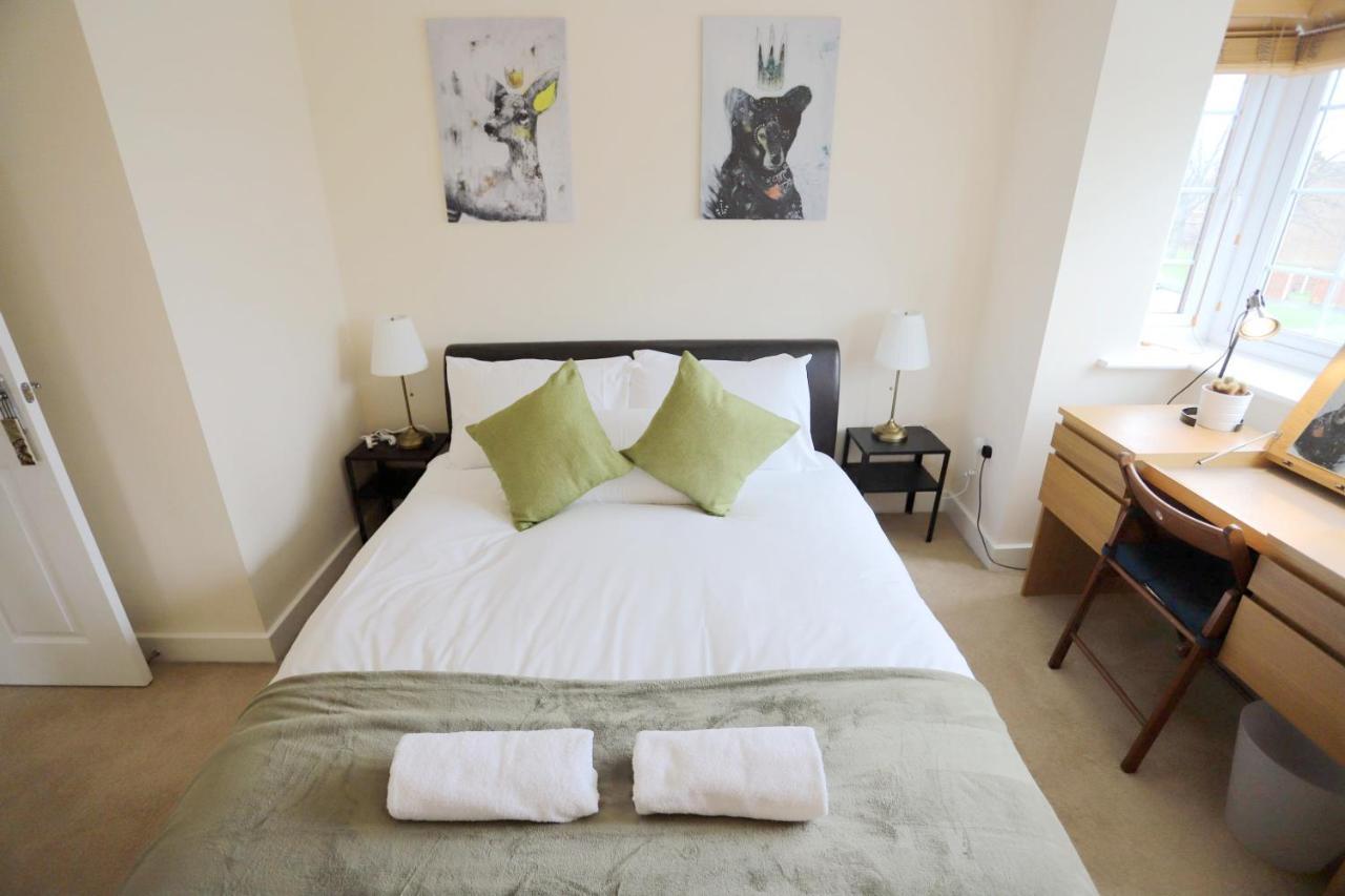 Apartamento Easytravel Luxury Nec/Airport 3 Beds House Birmingam Exterior foto